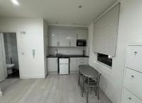 Shepherds Bush Gem - Studio Flat - B&B Londra