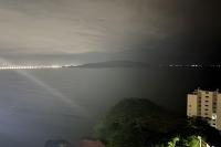 Loft Vista Impressionante, Ar Cond e Vaga Garagem - B&B São Vicente