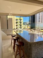 Apto Pé na areia - 30m do mar - Bed and Breakfast Itapema