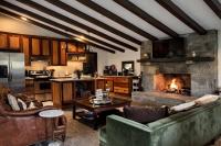 Honeymoon Cottage Chateau DuMont - Bed and Breakfast Banner Elk