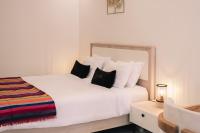 Semlalia 2 Bedroom Apartment near Majorelle Garden - B&B Marrakech