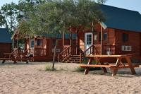 Serene Lakeview Cabin in Buchanan Dam with Firepit & Outdoor Relaxation in Buchanan Dam, Texas - Chambres d'hôtes Buchanan Dam