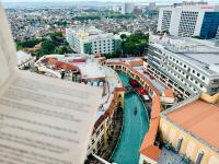 Grand Canal View Balcony Cozy Staycation Netflix - Bed and Breakfast Manilla