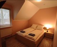 Motel M19 - B&B Lypyny