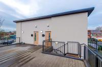 Centrally Located Formby Flat by 53 Degrees Property, Perfect for Work & Leisure - B&B Formby