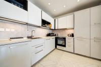Modern 2BR With Spinola Views Near Paceville - B&B San Julian's