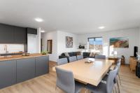 South Coast Retreat with Scenic Iceland Escape for 8 - B&B Selfoss