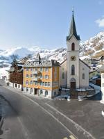 Modernized Historic Posthouse Apartment 8min to Andermatt - B&B Realp