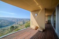 Casa de CEIS Retreat - B&B Gouvães