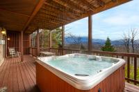 Bearslide - Game Room & Hot Tub & Views - B&B Gatlinburg