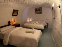 Cuevas La Veranda Orce - Bed and Breakfast Fuente Nueva