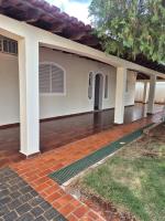 Studio para 7 pessoas com Ar Condicionado e 2 Garagem - B&B Uberlândia