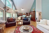 Mountain Home Dog-Friendly Getaway - Chambres d’hôtes Glenville