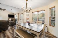 Dog Welcome Cottage Near Smokies Sleeps 4 Firepit - B&B Pigeon Forge