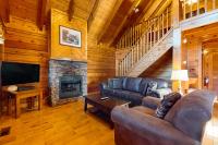 Adorable log cabin with front-back deck and hot tub - Ferienwohnung Pigeon Forge