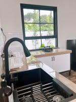 Casa de Gaudete 3 Bedroom King Size Villa Lembang - Chambres d'hôtes Genteng