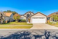 South Facing Private Pool with Lake View & Spa - Quiet Vacation Area - Family Friendly - B&B Kissimmee