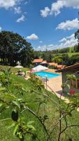 Chalé com vista para montanhas, hidro e piscina em Socorro - Refúgio Campestre - Sabiá - B&B Socorro