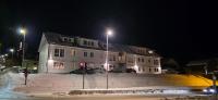 Cozy Tromsø Apartment - Central - Near bus Access - B&B Tromsø