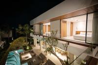 Brand New Villa Ruby Luxury 4BR - Private Pool and Rooftop in Berawa, Canggu - B&B Canggu