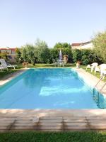 Lucca Country Escape - Private Pool & Garden - Bed and Breakfast Capannori
