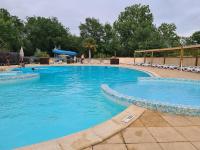 MH TV 3ch 6pers. La Tranche-sur-Mer. O'Gliss Park - B&B Angles