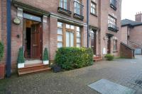 Lovely 4BR Townhouse in Heart of Queens Quarter - Pass the Keys - Chambres d'hôtes Belfast