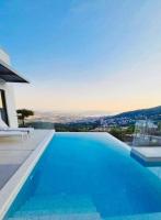 Moderna villa "Split na dlanu" s grijanim bazenom - Ferienwohnung Klis