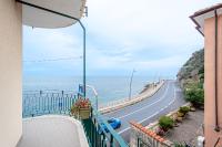 20 meters from the sea - Parking Spot and Breathtaking View - B&B Noli