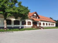 Esterházy Fogadó - Bed and Breakfast Gánt