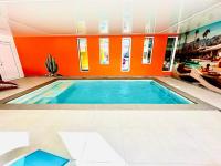 Venice Beach - Suite familiale dans résidence avec piscine - B&B Neuf-Mesnil