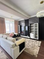 Ala-Too Central Square Residence - B&B Biskek