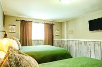 Fall Getaway - Bed and Breakfast Bessemer