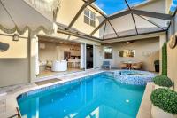 3 Minutes To Beach, Dining, & Nightlife, 4 Bedroom, 4 Bathroom, Equipped With Pool & Spa Lux Family Home Sleeps 10 - Chambres d'hôtes Naples