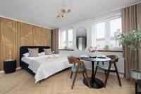 Elegant Studio for 2 Guests Near Spodek by Noclegi Renters - Ferienwohnung Kattowitz