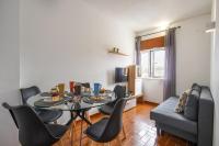 B14 - Heart of Old Town Apartment - B&B Lagos