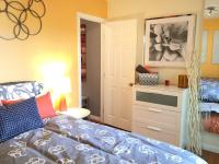 Mango Tango - A Block to the Water! - B&B San Diego
