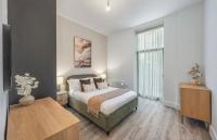 Stylish 2 Bedroom Flat Near City Airport - Pet Friendly, Free WiFi & Free Parking - B&B Londres
