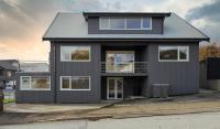 Súlan - villa - seaview - group stay - B&B Tórshavn