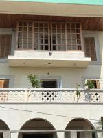 Flora A rooftop with serenity and peace - B&B Jaipur