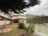 White House By Kulut - Bed and Breakfast Shamshi