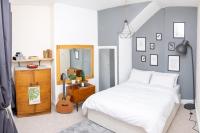 The Louis Armstrong- Modern 3 Bedroom Apartment, super close to the City Centre - Chambres d'hôtes Cardiff