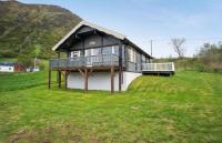 Pollstua, cosy cabin with amazing views - Bed and Breakfast Allstad