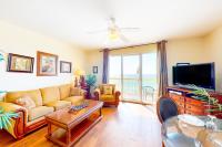 Lovely beachfront condo with Gulf views pool & gym - steps to Pier Park - B&B Panama City Beach