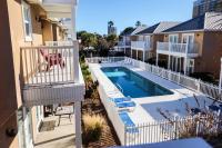 Spacious house with patio pool balcony deck & W&D - beach access - Ferienwohnung Panama City Beach
