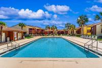 Relaxing townhome with pool tennis court beach access balcony patio & TV - Ferienwohnung Panama City Beach