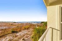 Sunny beachside condo with pool central AC & washer&dryer - Chambres d'hôtes Navarre