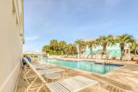 Carillon Beach condo with WiFi balcony pool and beach access - Ferienwohnung Panama City Beach