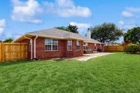 Gorgeous coastal home dog-friendly game room and close to everything - B&B Navarre