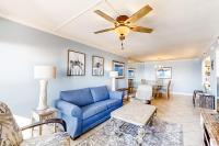 2nd-floor Gulf-front condo with views - close to entertainment - Ferienwohnung Fort Walton Beach